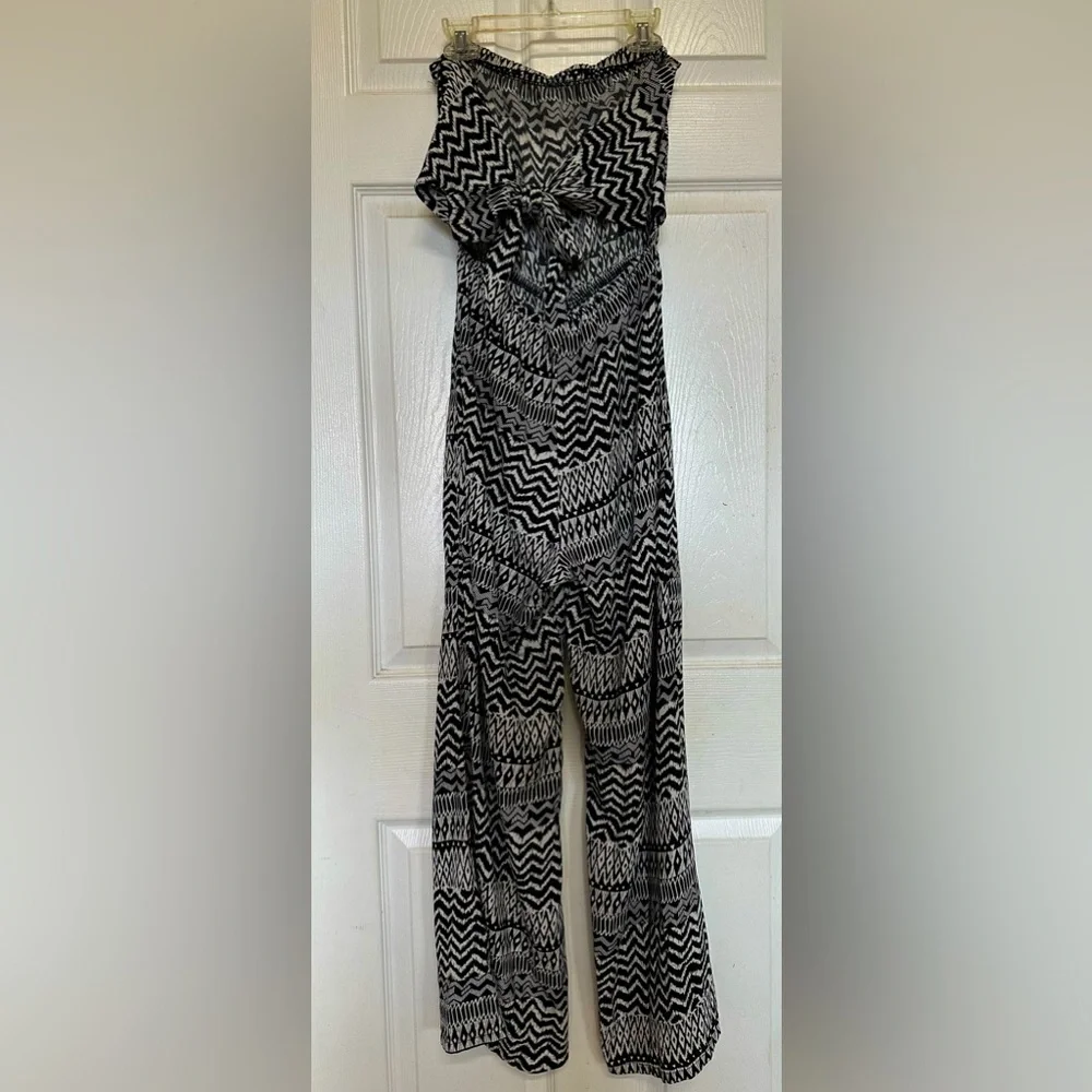MAHINA ROMPER🖤 - Picture 2 of 2